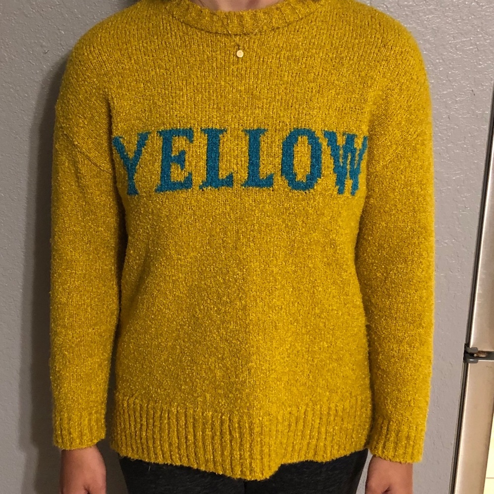 Zara girls YELLOW sweater size 13/14.